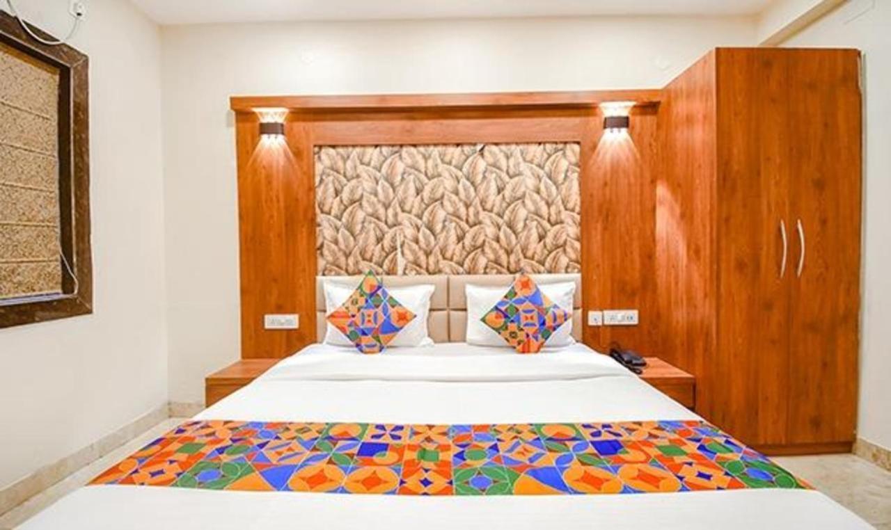 Fabhotel Dworld Residency Kolkata Exterior photo